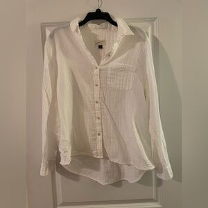 Universal Thread White Buttondown Shirt